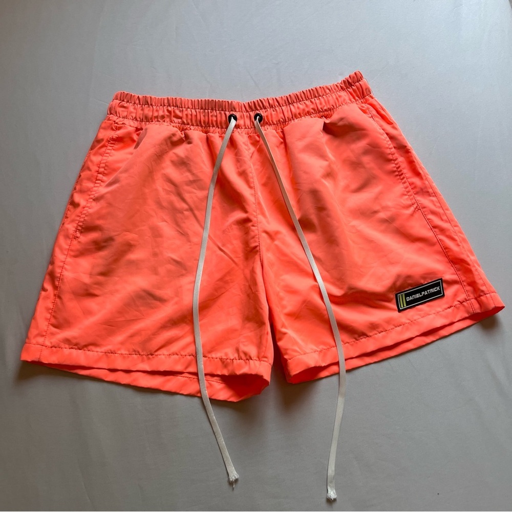 DANIEL PATRICK neon pink orange drawstring elastic waist logo patch shorts‎